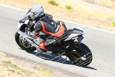 media/Oct-14-2023-TrackXperience (Sat) [[0517685739]]/Level 1/session 3 turn 2/